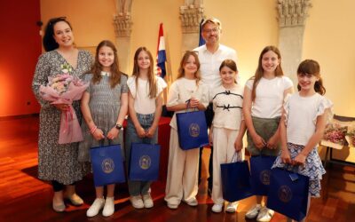 Svečano primanje kod gradonačelnika – priznanje za izvrsnost naših učenika